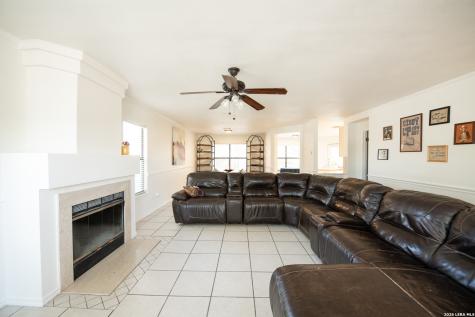 15822 Pleasant Well Drive San Antonio TX 78247