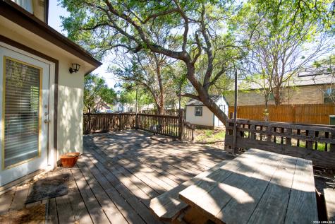 15822 Pleasant Well Drive San Antonio TX 78247