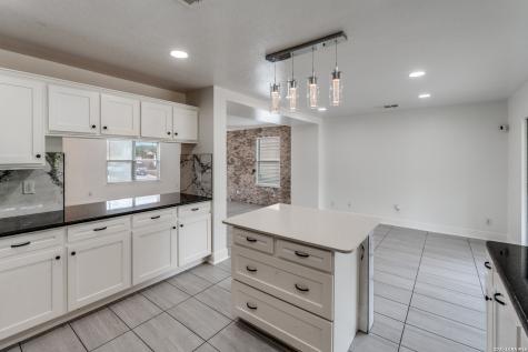 7231 Dwarf Palm San Antonio TX 78218