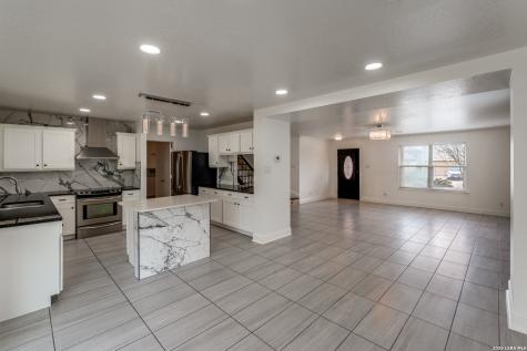 7231 Dwarf Palm San Antonio TX 78218