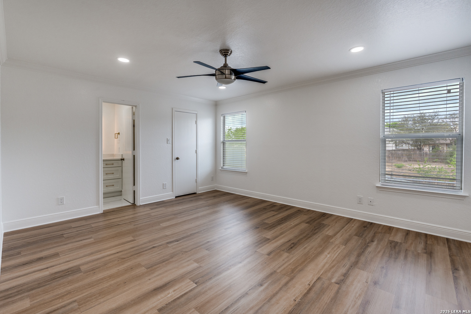 7231 Dwarf Palm San Antonio TX 78218