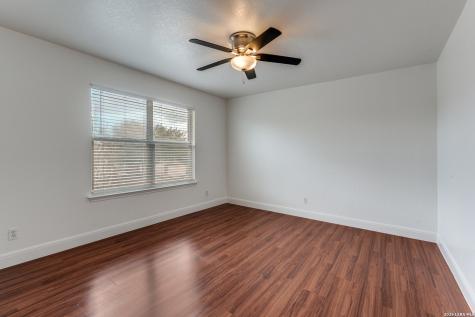 7231 Dwarf Palm San Antonio TX 78218