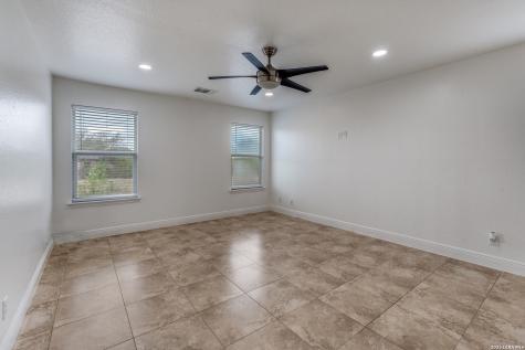 7231 Dwarf Palm San Antonio TX 78218