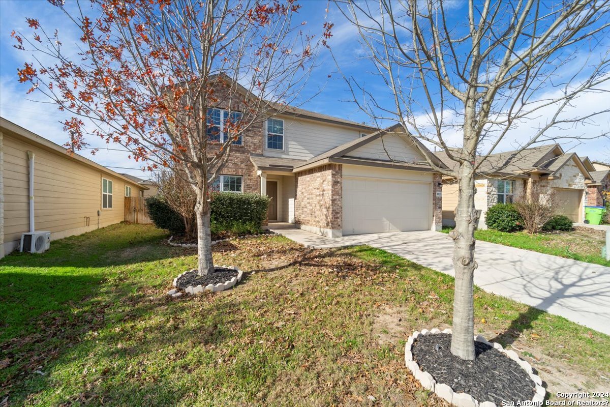 8825 Palmetto Falls San Antonio TX 78254