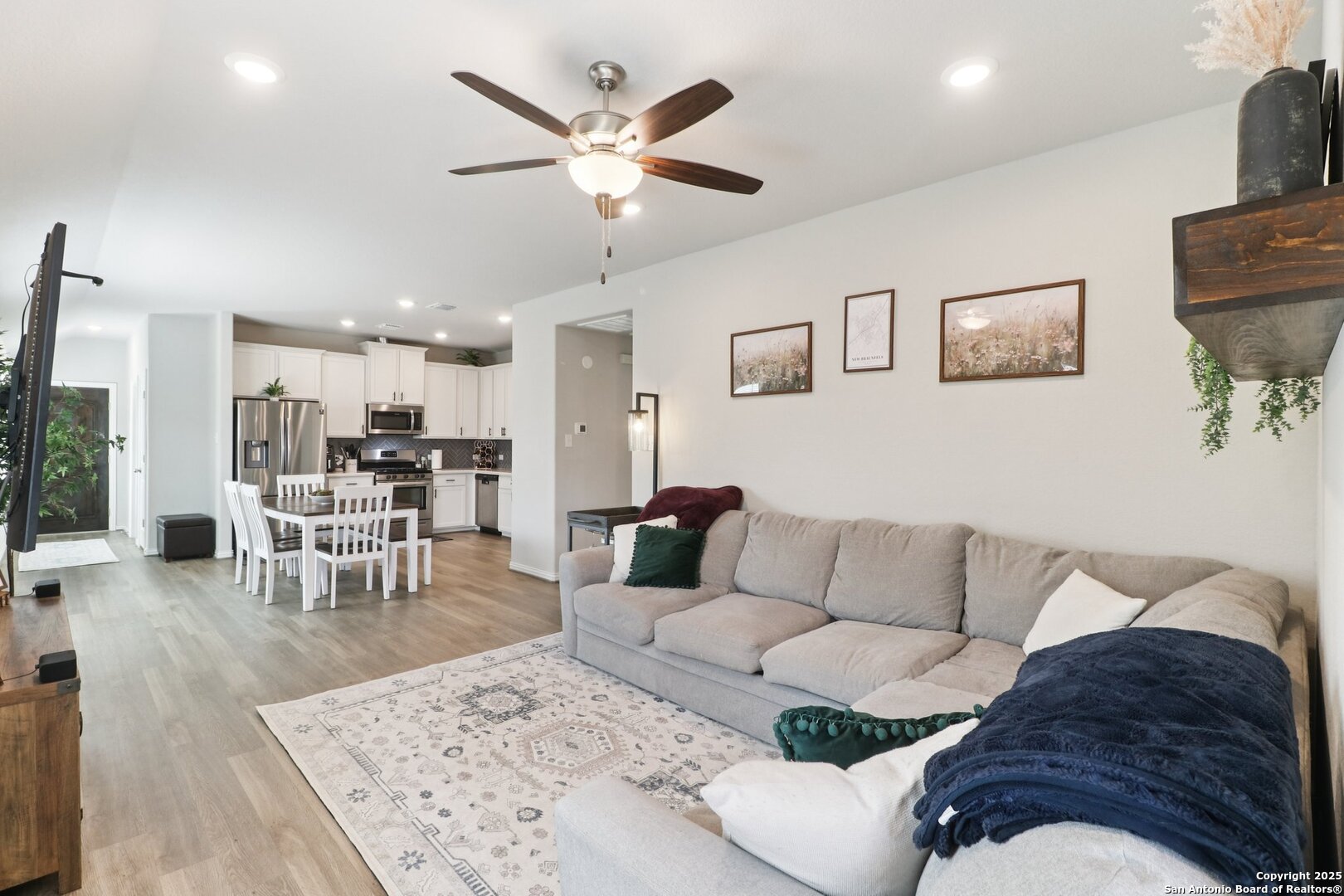 2024 Cowan New Braunfels TX 78132