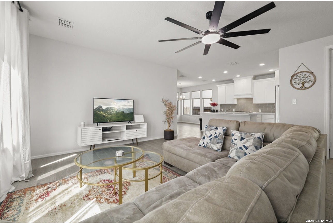 9329 Trestle Creek San Antonio TX 78254