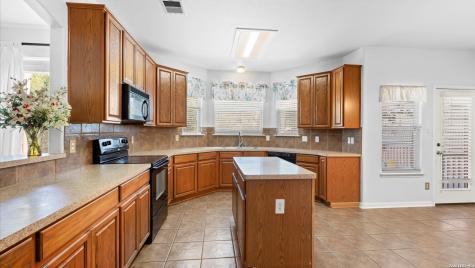 8818 Ash Meadow Drive Universal City TX 78148