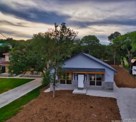1547 Bonnyview Drive Canyon Lake TX 78133