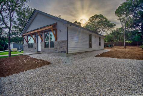 1547 Bonnyview Drive Canyon Lake TX 78133
