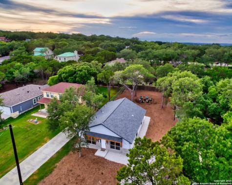 1547 Bonnyview Drive Canyon Lake TX 78133
