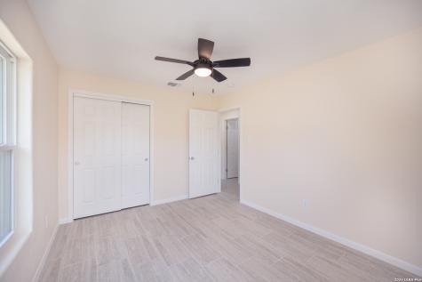 1623 Kendalia Avenue San Antonio TX 78224