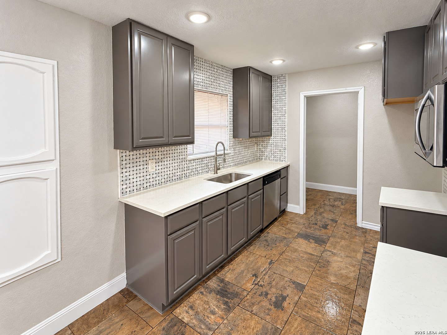 9734 Hidden Ledge San Antonio TX 78250
