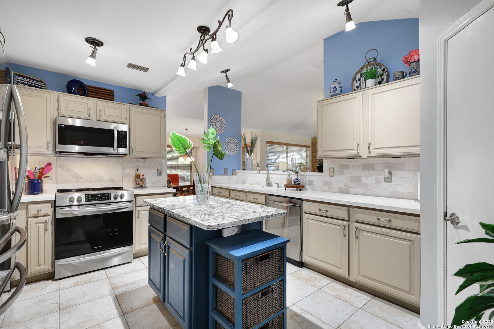 7811 Clymer San Antonio TX 78240