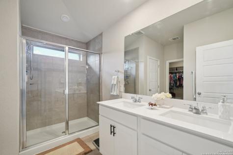 1281 Carl Glen New Braunfels TX 78130