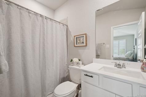 1281 Carl Glen New Braunfels TX 78130
