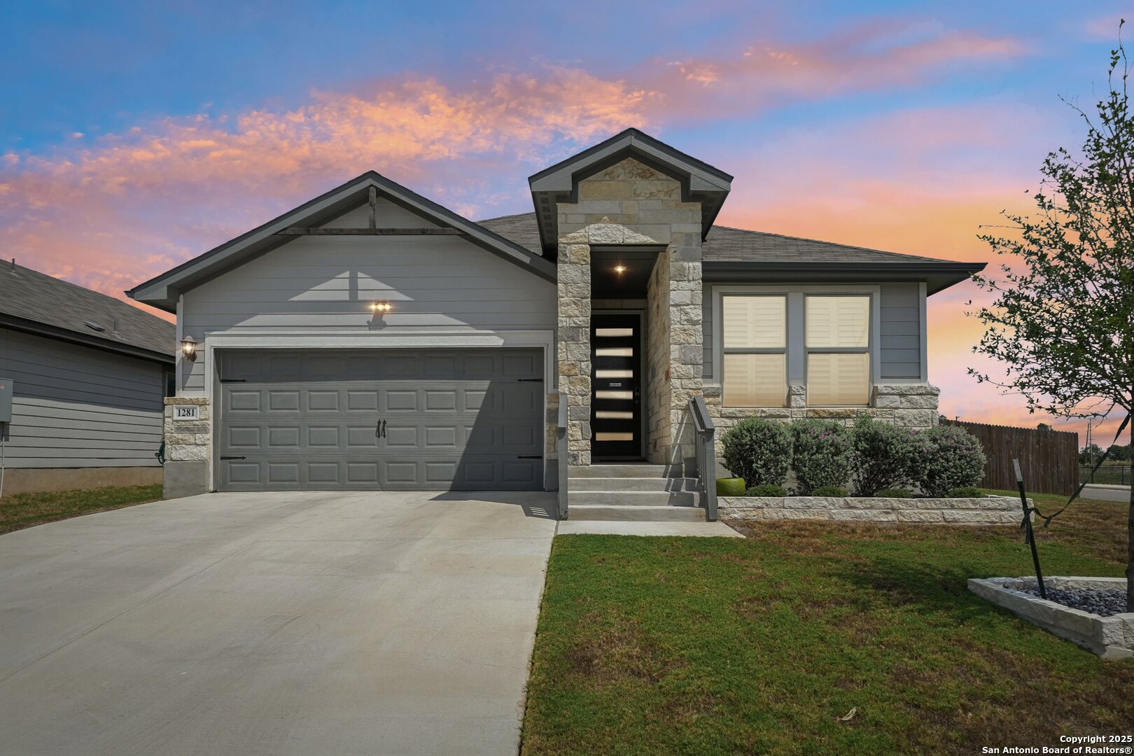 1281 Carl Glen New Braunfels TX 78130
