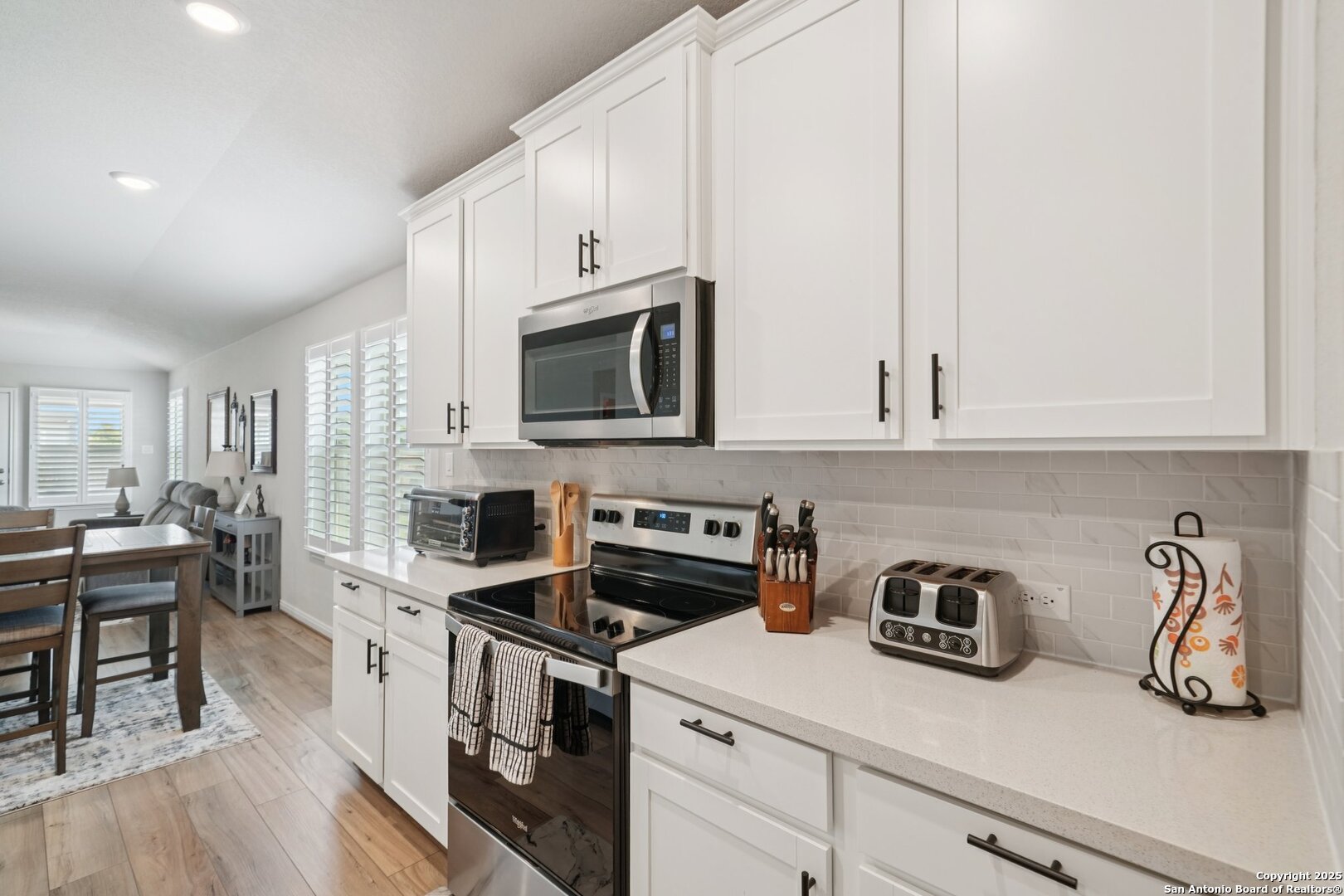 1281 Carl Glen New Braunfels TX 78130