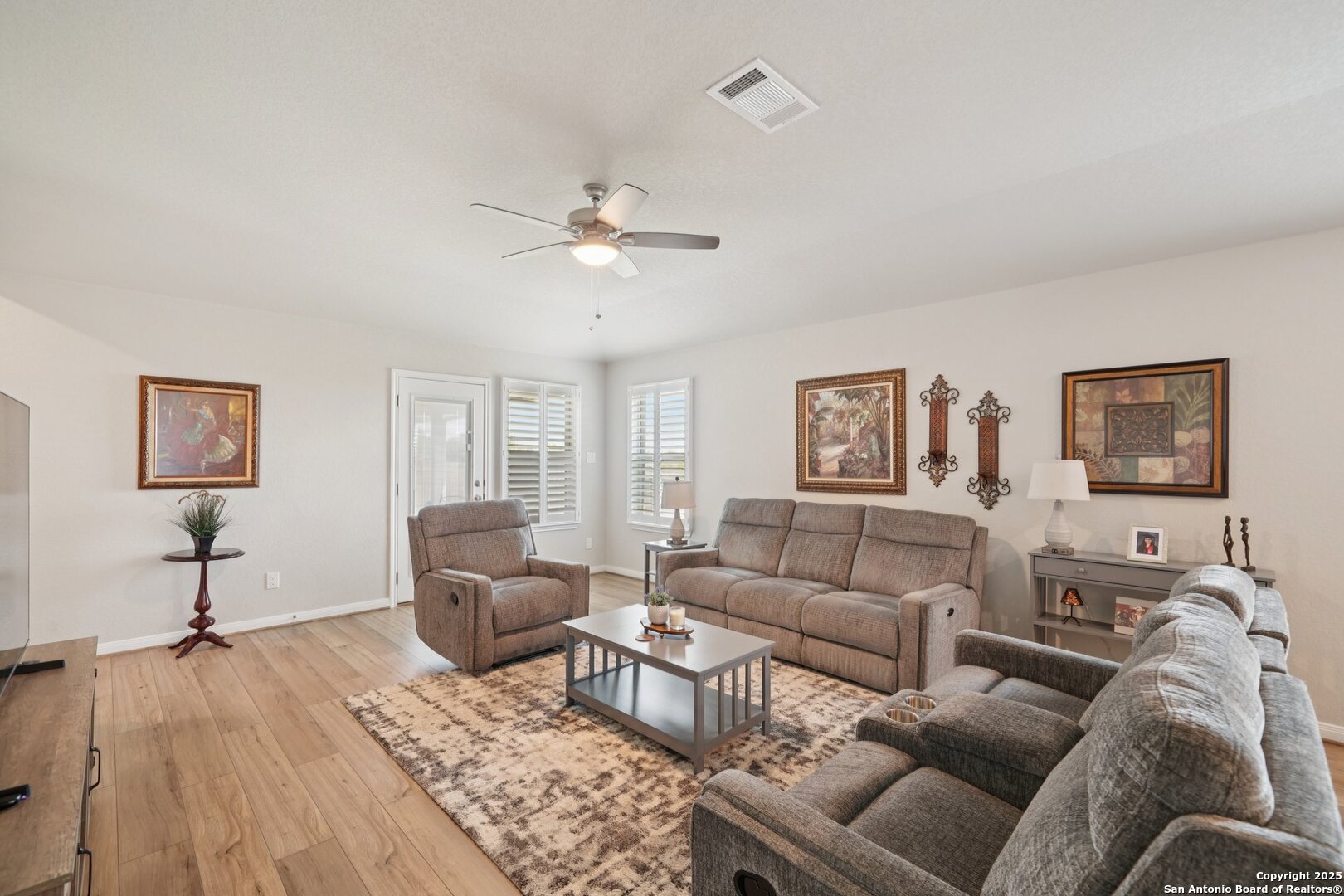 1281 Carl Glen New Braunfels TX 78130