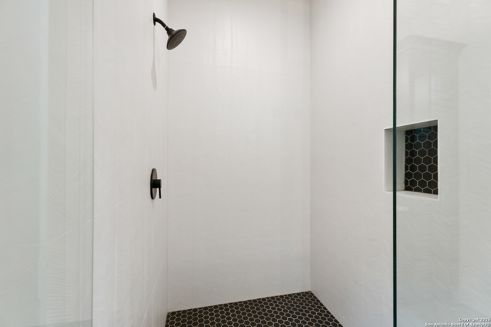 11207 Paraiso Bluff Boerne TX 78006