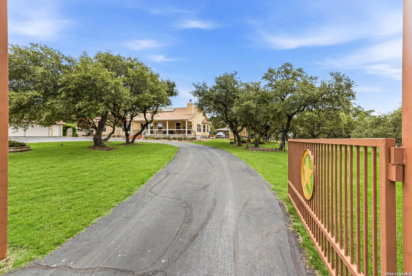 215 And Lot 55 Golden Oaks Helotes TX 78023
