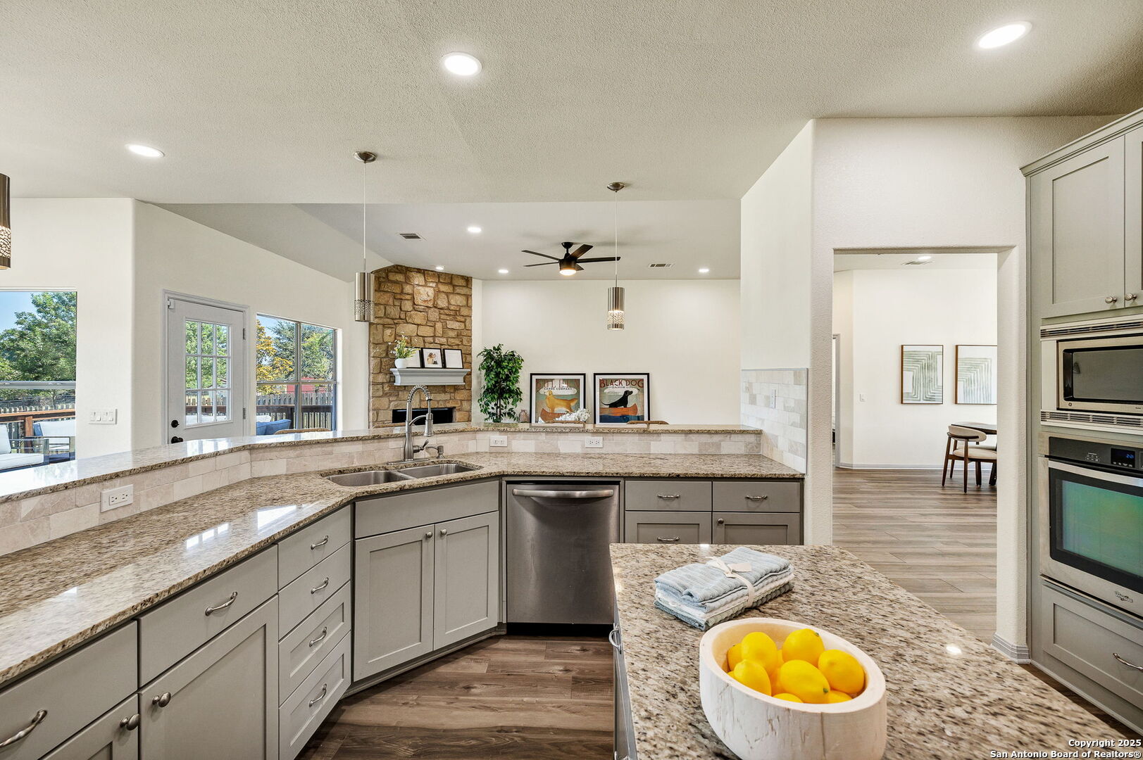 913 Long Meadow Spring Branch TX 78070