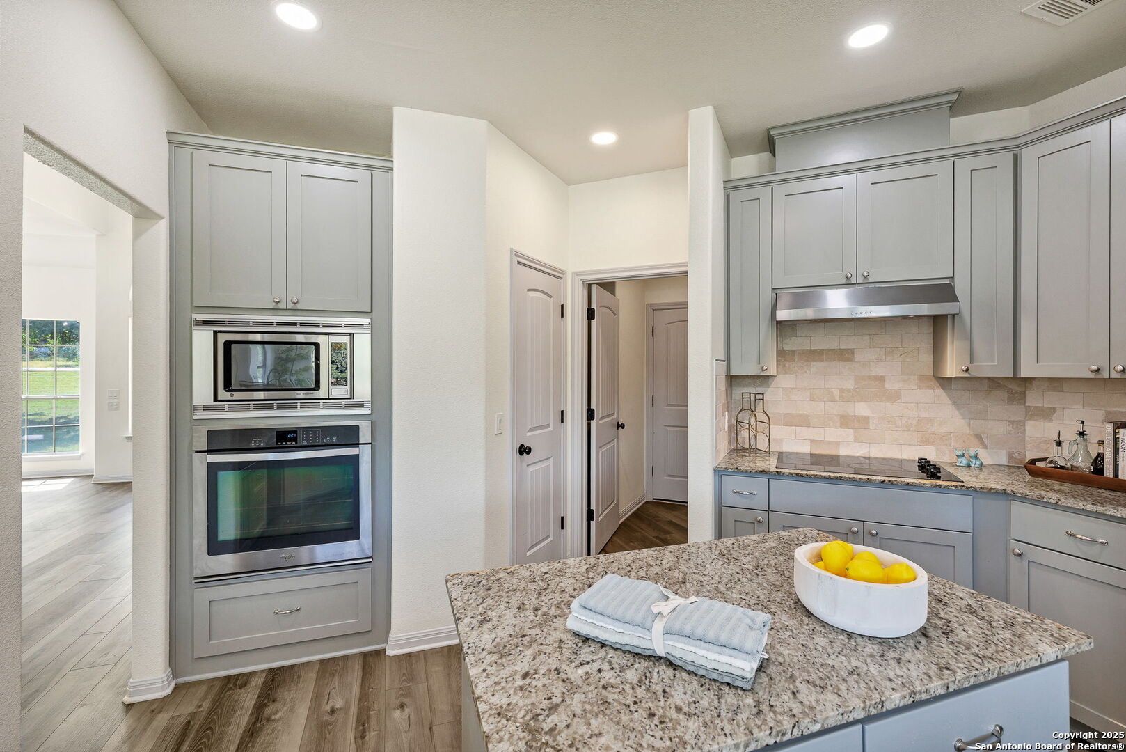 913 Long Meadow Spring Branch TX 78070