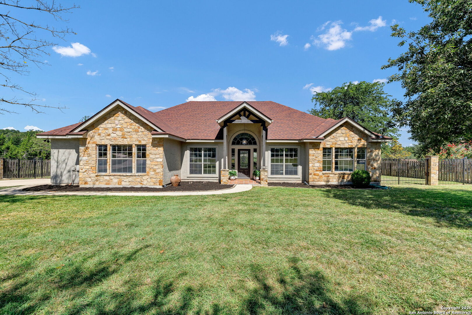 913 Long Meadow Spring Branch TX 78070