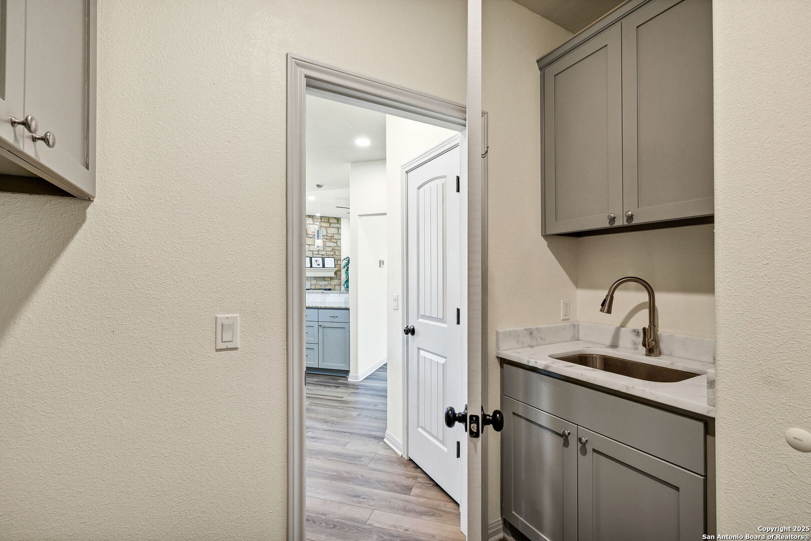 913 Long Meadow Spring Branch TX 78070