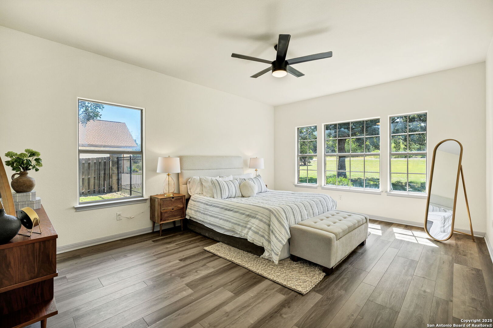 913 Long Meadow Spring Branch TX 78070
