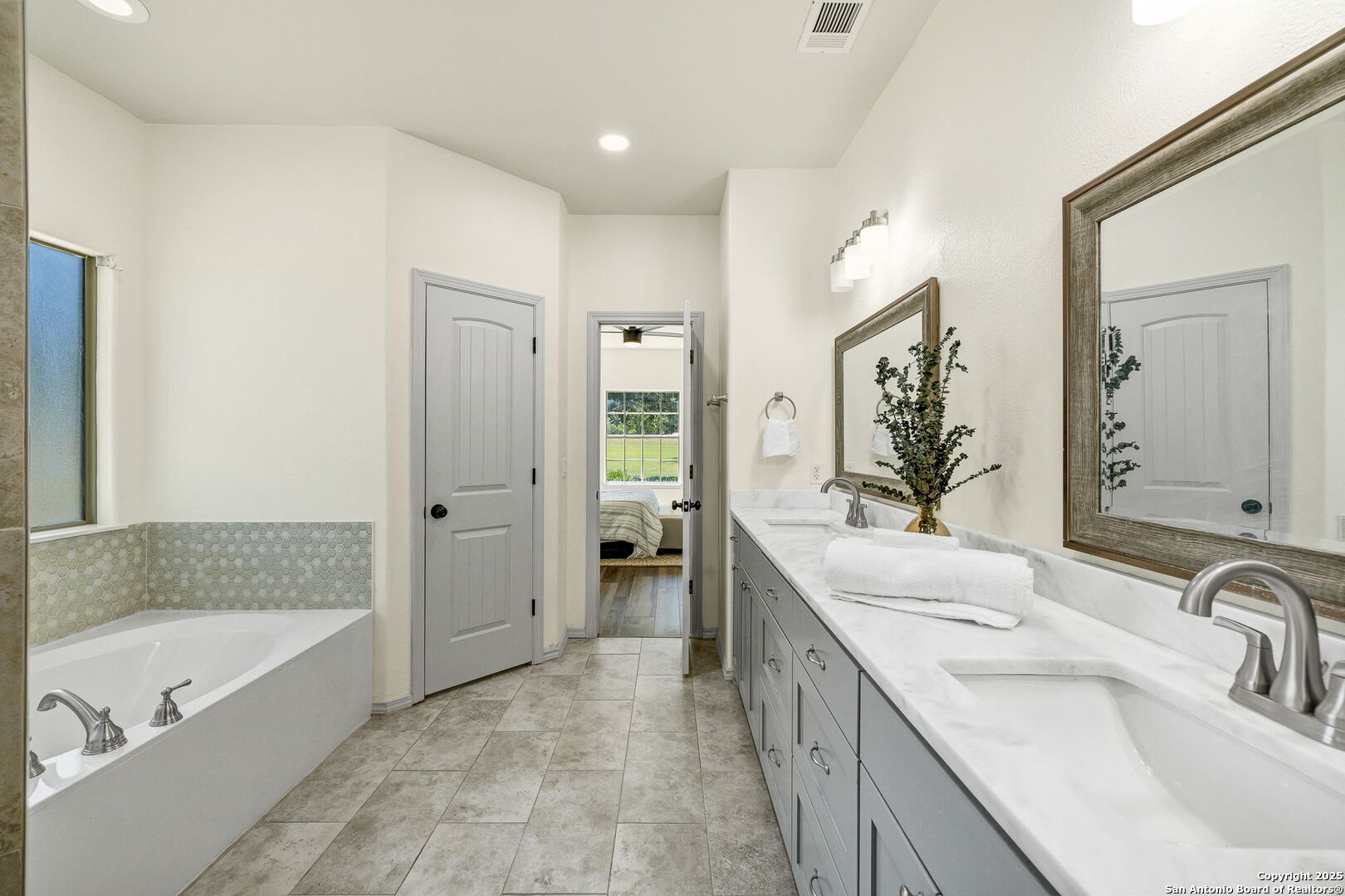 913 Long Meadow Spring Branch TX 78070