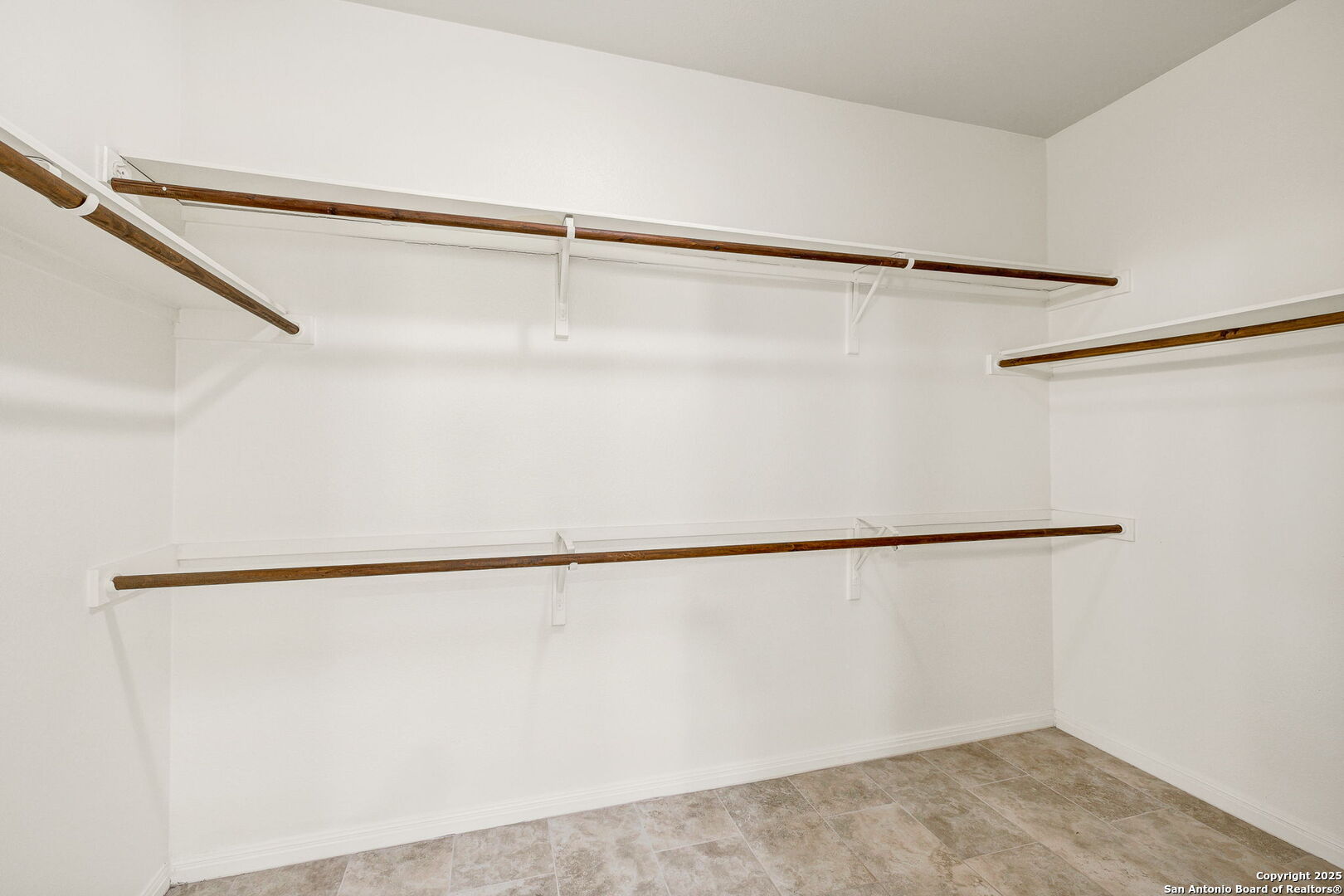 913 Long Meadow Spring Branch TX 78070
