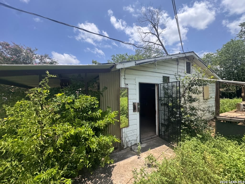 538 E Southcross San Antonio TX 78214