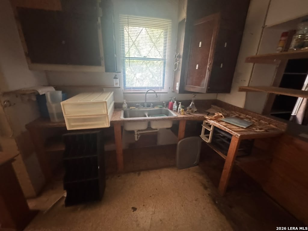 538 E Southcross San Antonio TX 78214