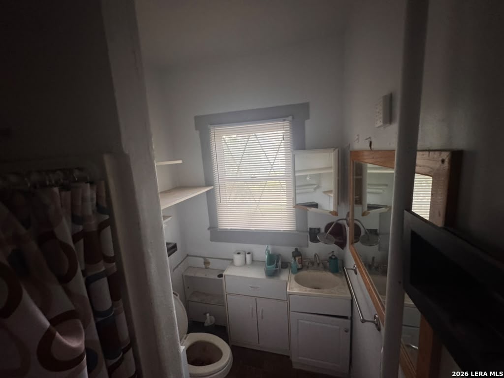 538 E Southcross San Antonio TX 78214