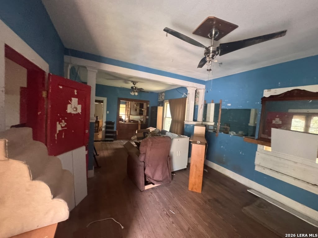 538 E Southcross San Antonio TX 78214