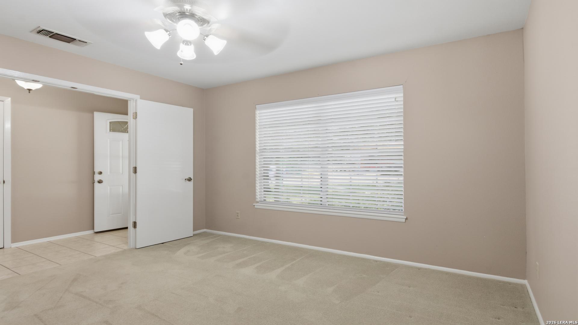 1702 Chestnut Street Floresville TX 78114