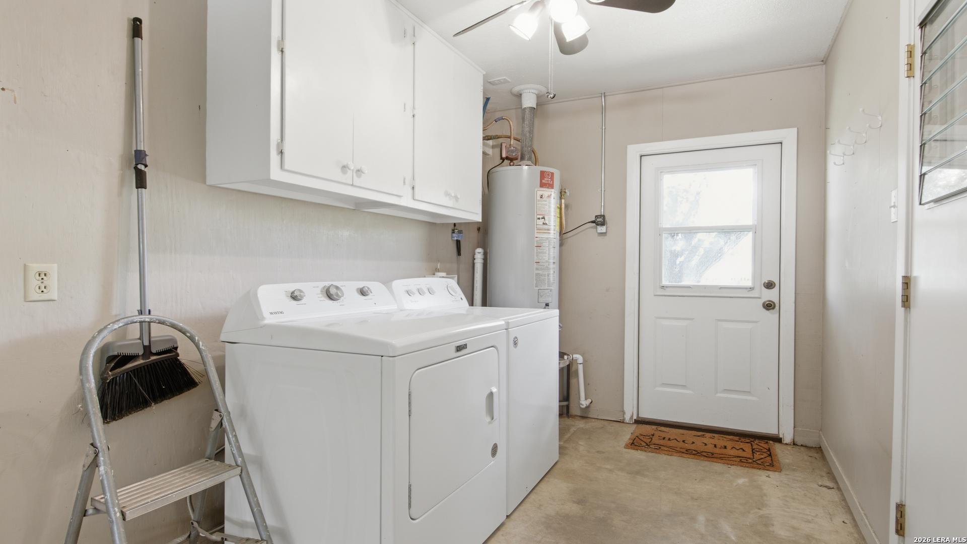 1702 Chestnut Street Floresville TX 78114