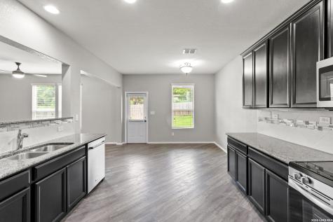 11927 Horse Canyon San Antonio TX 78254