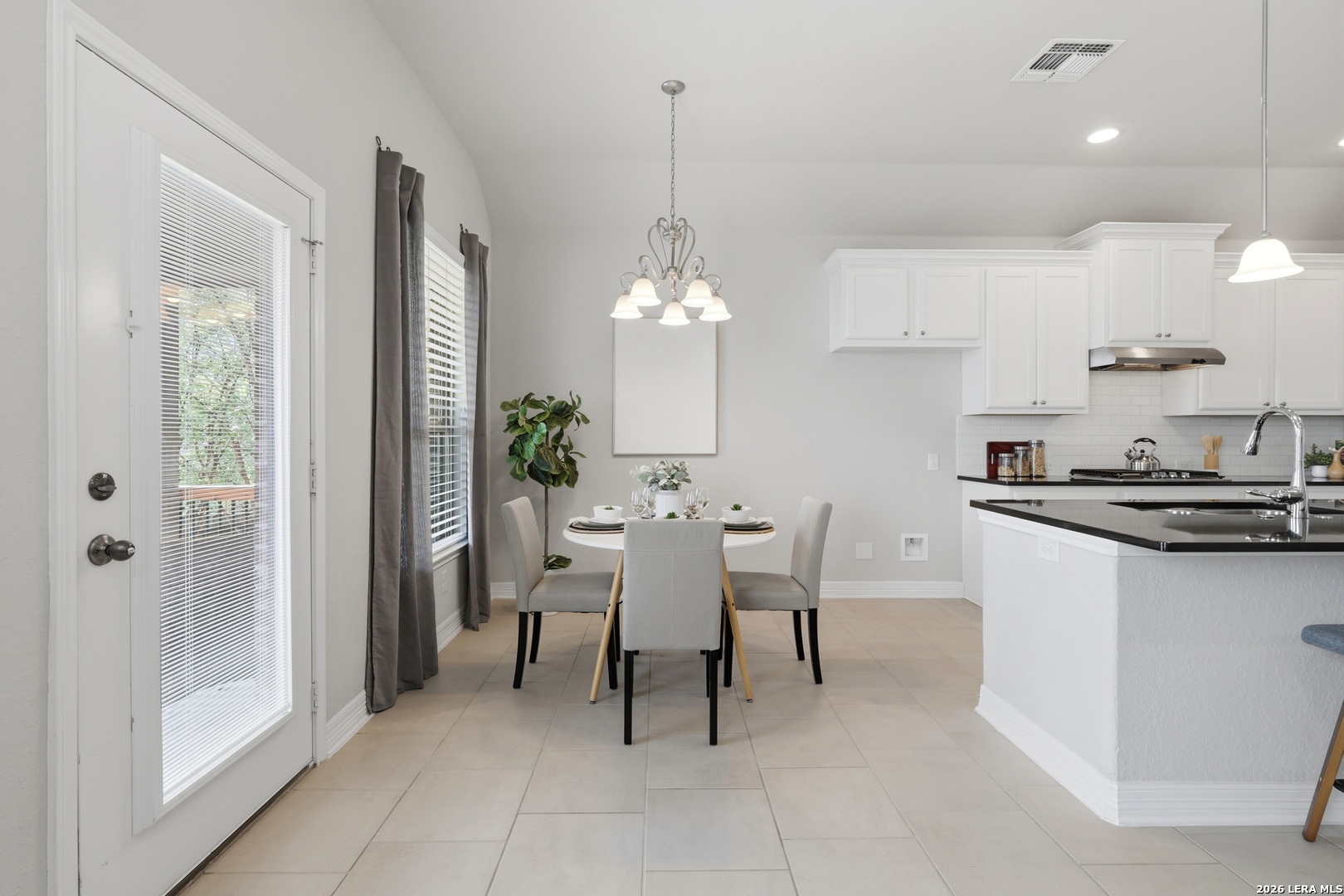 28830 Shadowrock San Antonio TX 78260