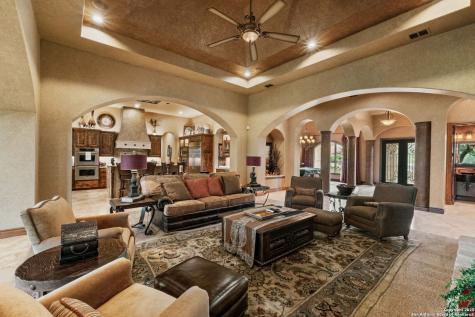 44 Oakland Hills Boerne TX 78006