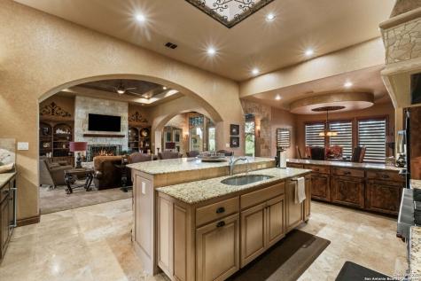 44 Oakland Hills Boerne TX 78006