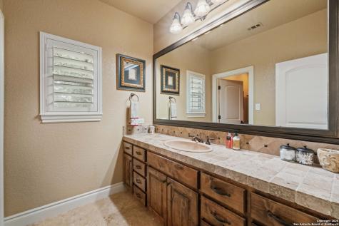 44 Oakland Hills Boerne TX 78006