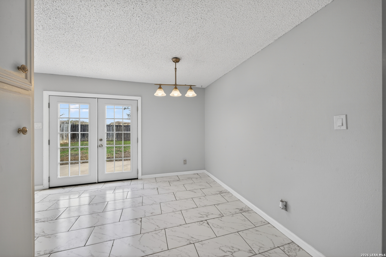 300 Roanoke Schertz TX 78154