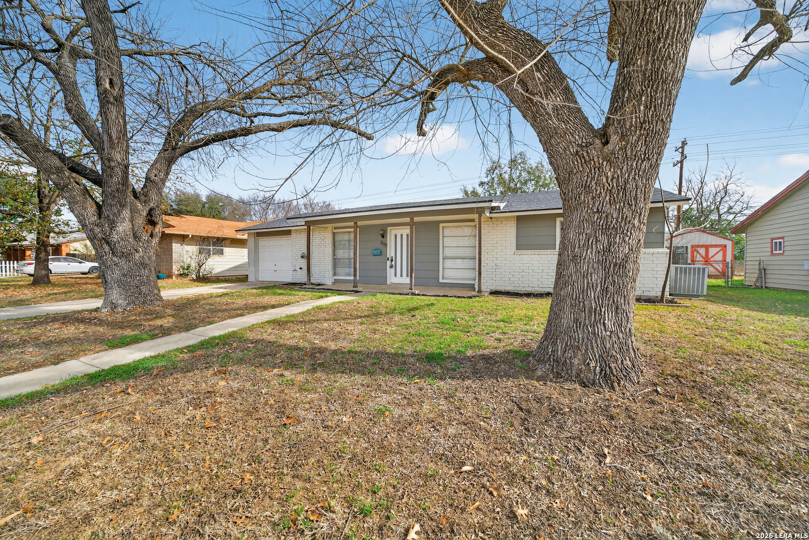 300 Roanoke Schertz TX 78154