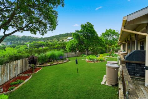945 Colleen Canyon Lake TX 78133