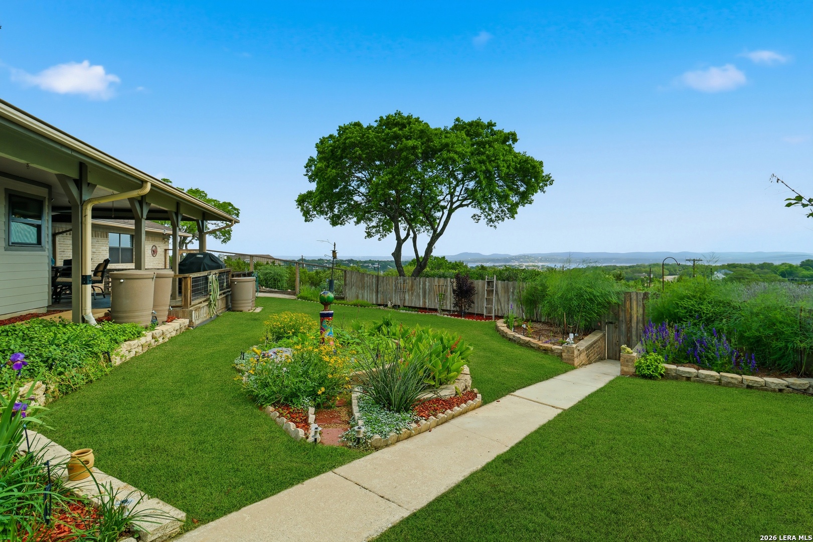 945 Colleen Canyon Lake TX 78133