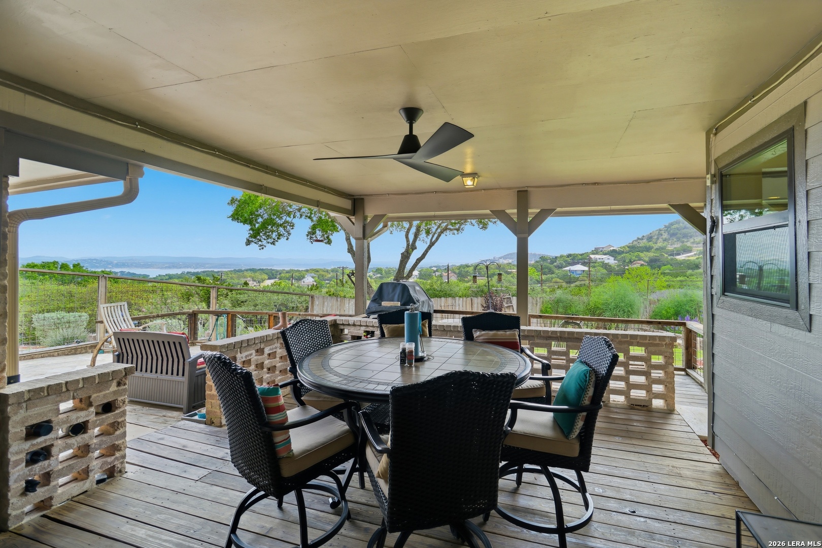 945 Colleen Canyon Lake TX 78133