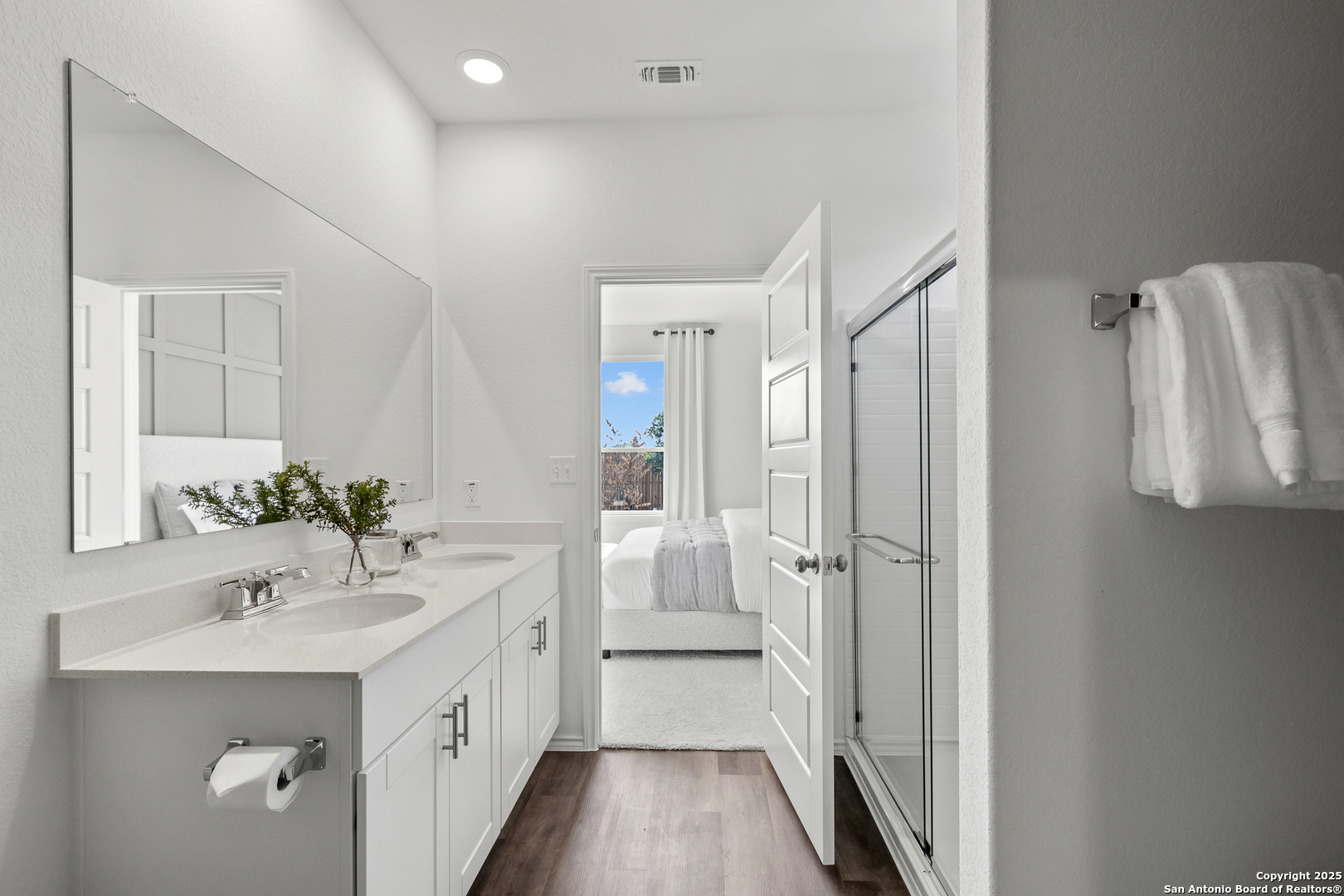 421 Raven Row San Antonio TX 78124