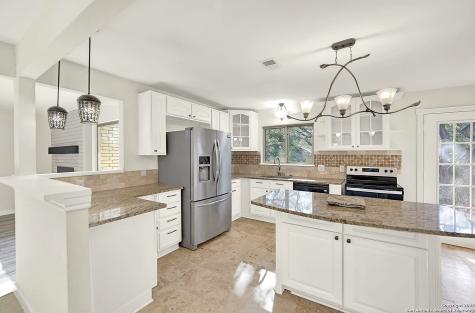 10806 Dreamland San Antonio TX 78230