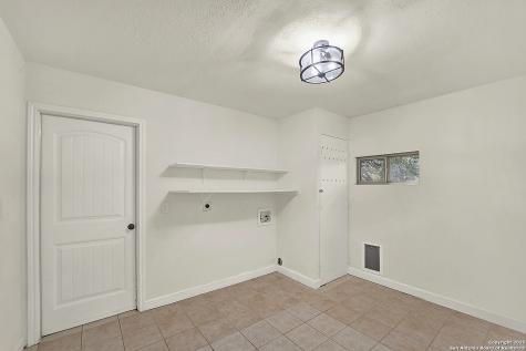 10806 Dreamland San Antonio TX 78230